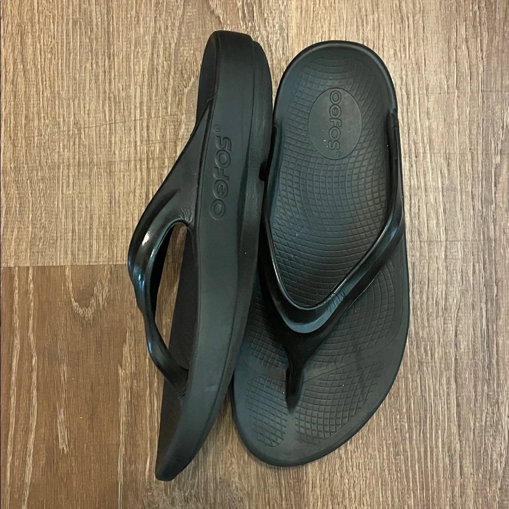 Women’s OOFOS Black Flip Flops EU 41/ US 10 See pictures - Picture 2 of 13